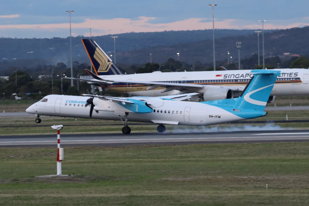VH-IYW