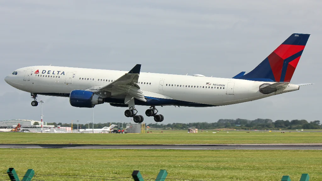 N856NW