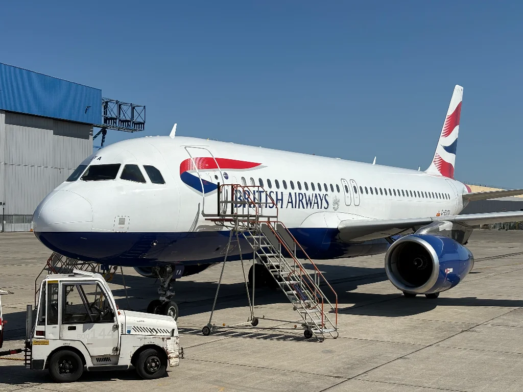 G-EUYA A320 British Airways