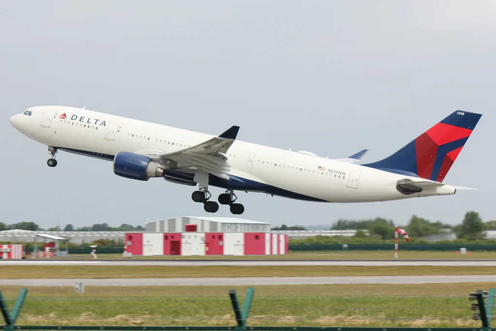 N858NW