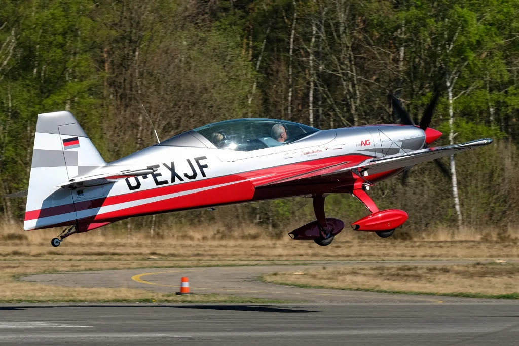 D-EXJF EXNG Private