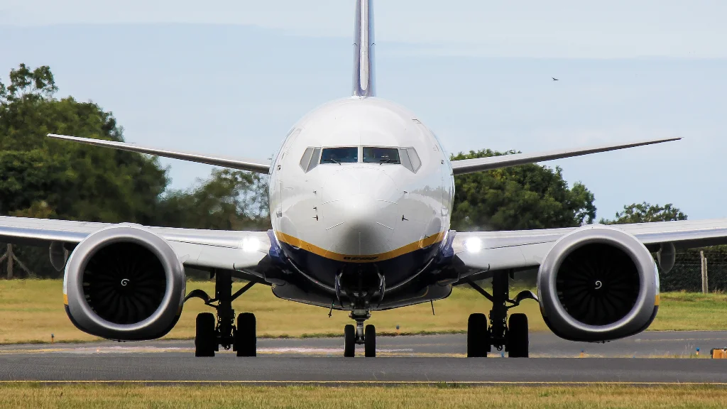 EI-HAY B38M