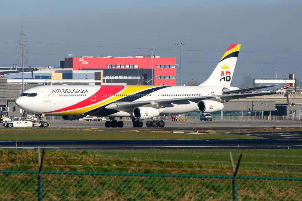 OO-ABB A343 Air Belgium
