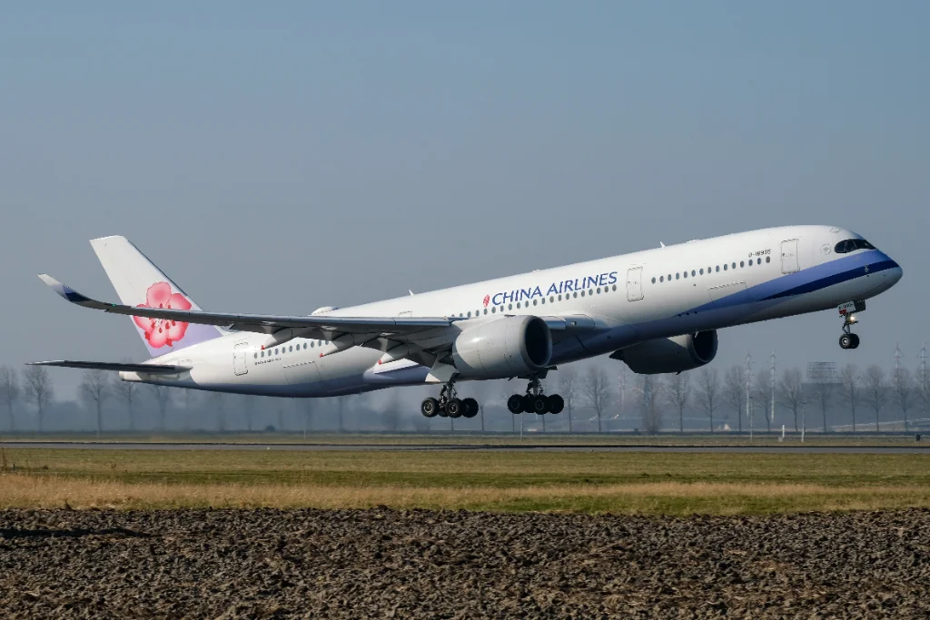 B-18905 A359 China Airlines